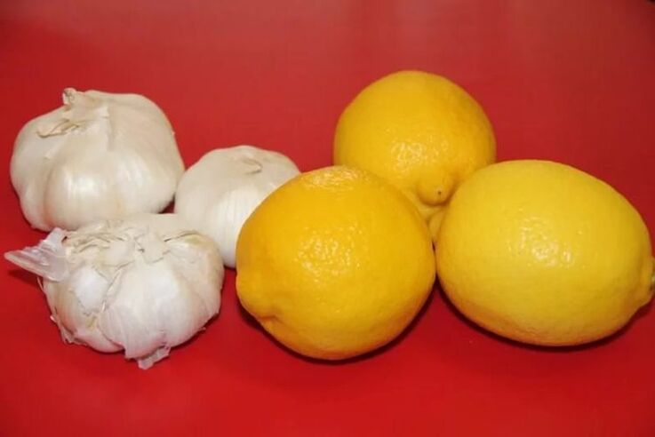 мите курттар үчүн сарымсак жана лимон